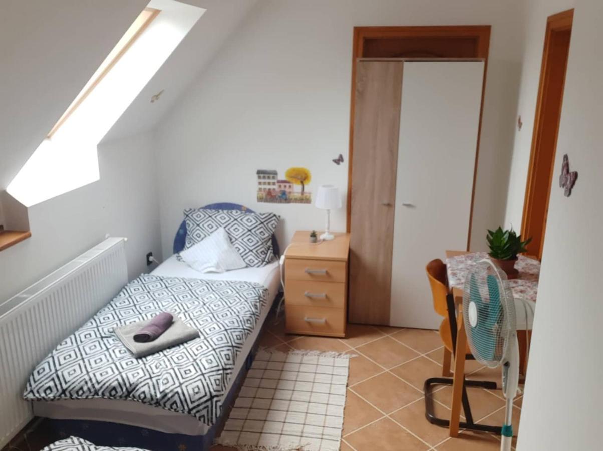 Erdey Apartman Barcs Buitenkant foto